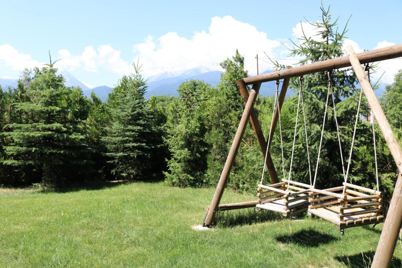 Alpine Lodge Bansko Apartments Exterior photo