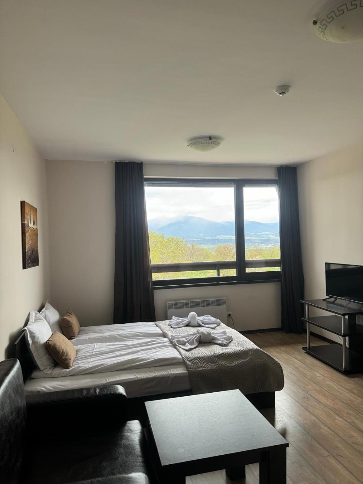 Alpine Lodge Bansko Apartments Exterior photo